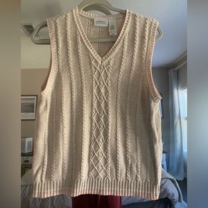 Knitted vintage Liz Claiborne sweater vest